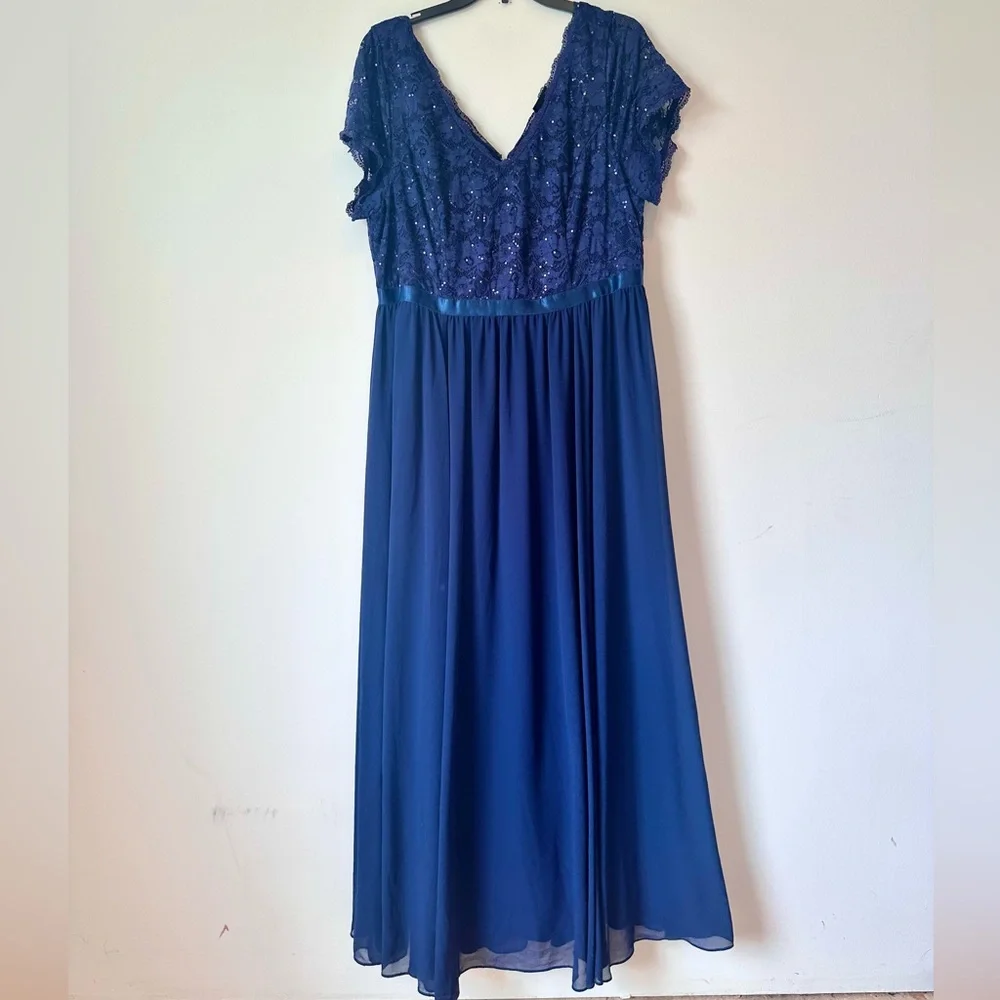 Torrid Special Occasion Gown Navy Sequin & Lace Chiffon - Picture 3 of 9